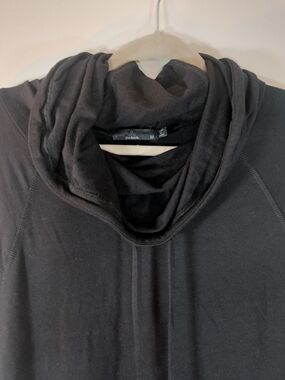 prAna Black Cowl Neck Short Sleeve Dress: Black